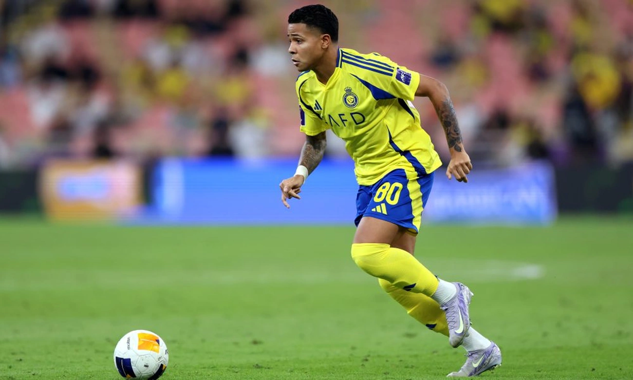 Wesley retorna ao Al Nassr após passagem discreta pela Real Sociedad