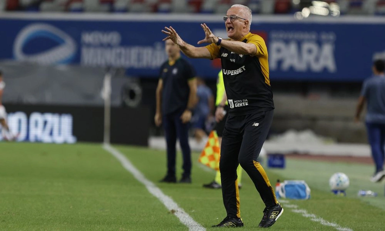 Dorival Júnior Analisa Derrota do São Paulo e Vê Pausa da Copa como Oportunidade de Recomeço Agora